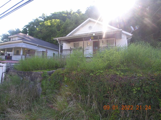 Goodwill Rd, Huntington, WV 25704